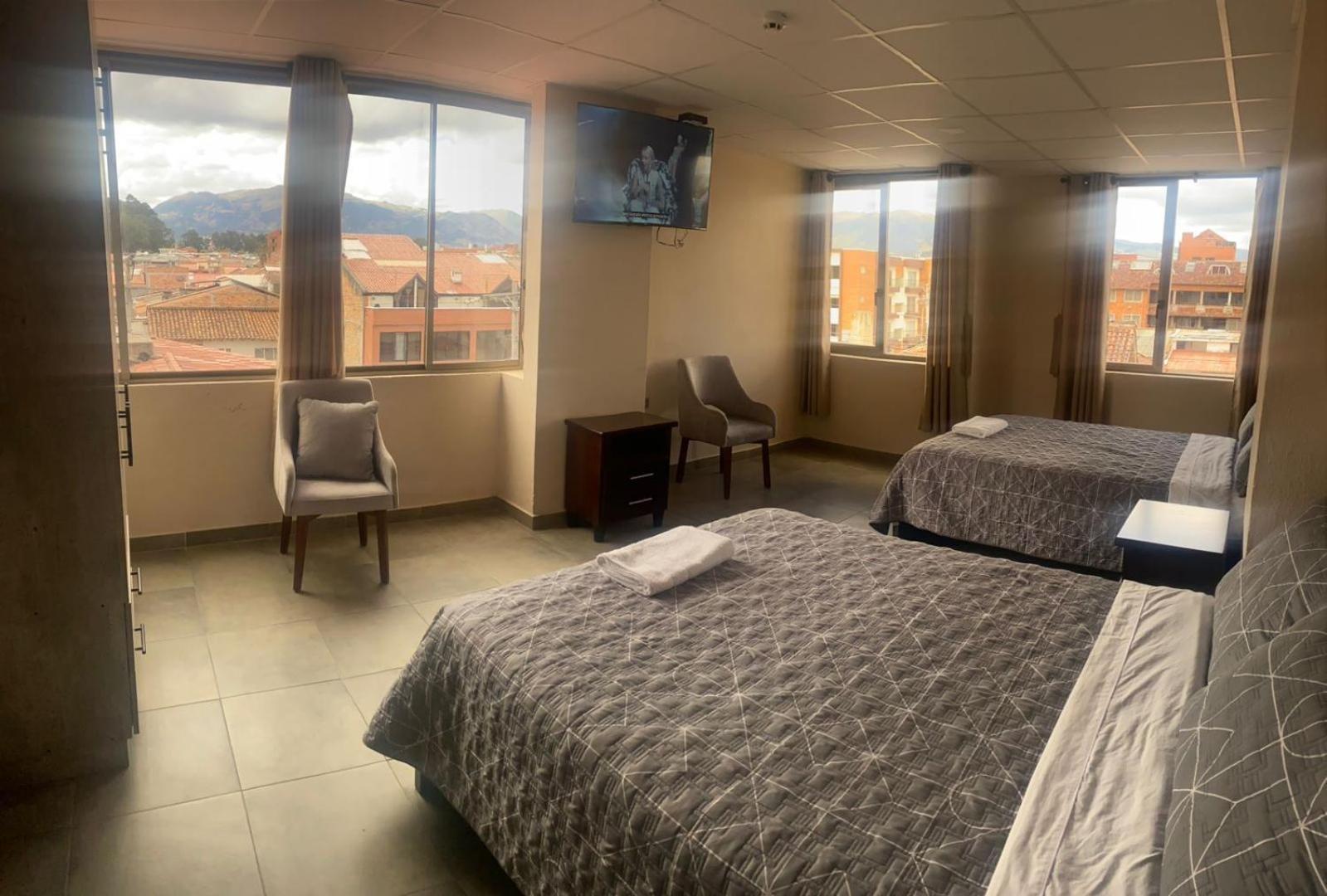 Stelar Hostal Cuenca Eksteriør billede