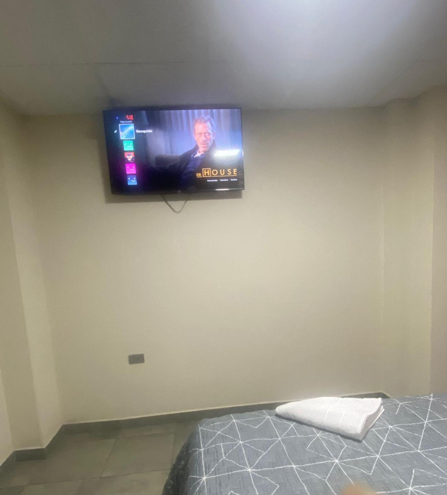 Stelar Hostal Cuenca Eksteriør billede