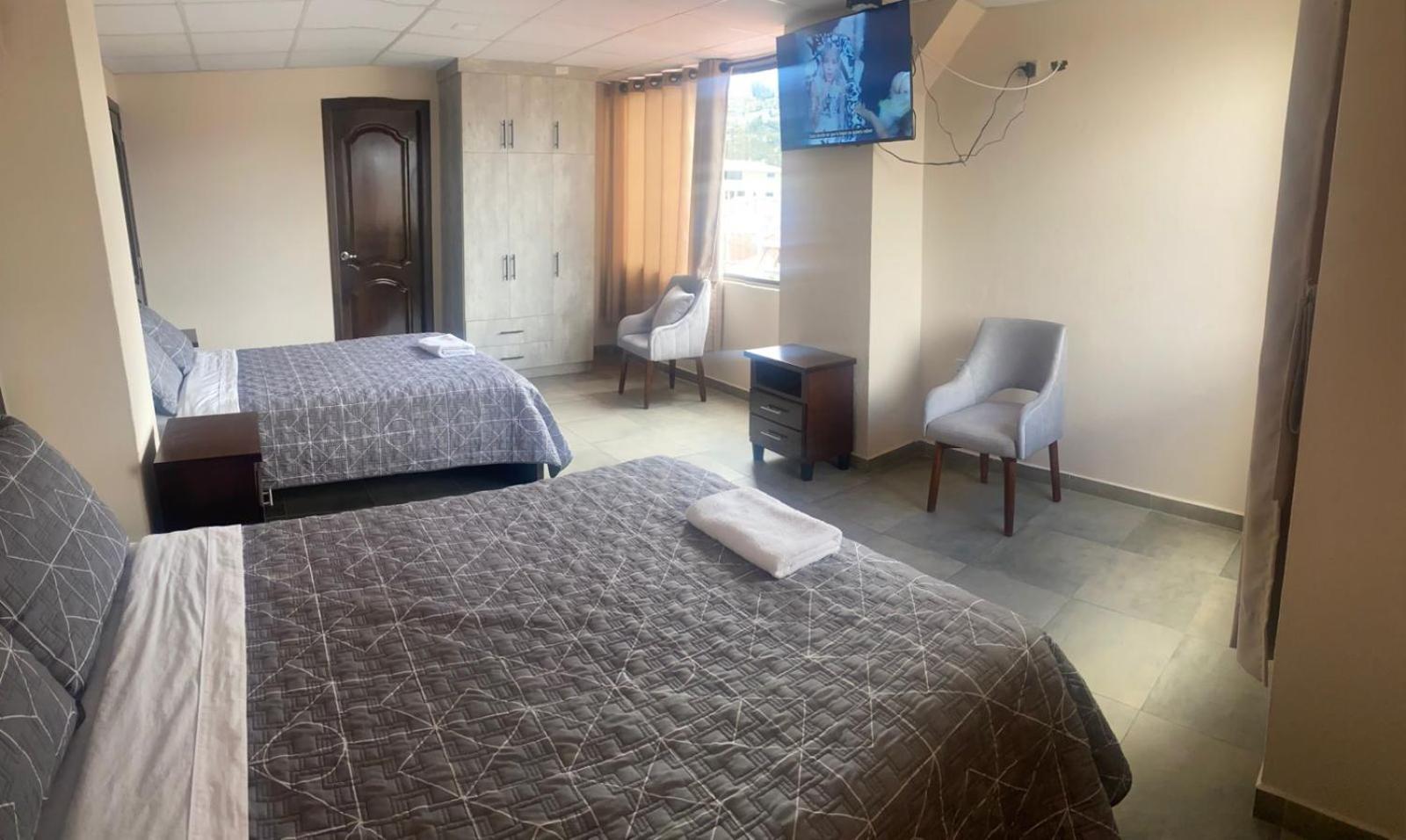 Stelar Hostal Cuenca Eksteriør billede