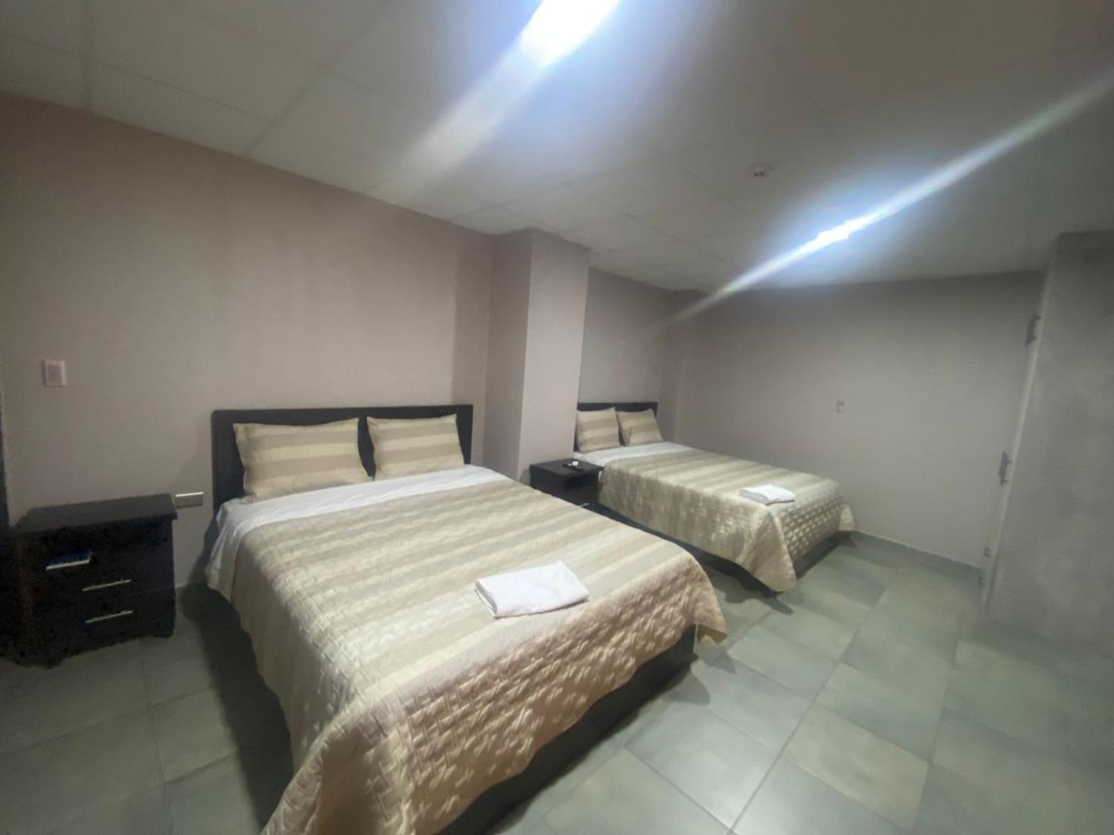 Stelar Hostal Cuenca Eksteriør billede
